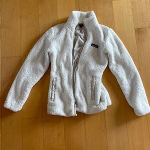 Cream patagonia sherpa jacket xs